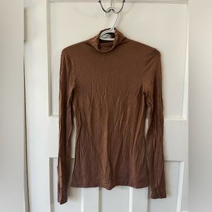 Aritzia Babaton Turtleneck